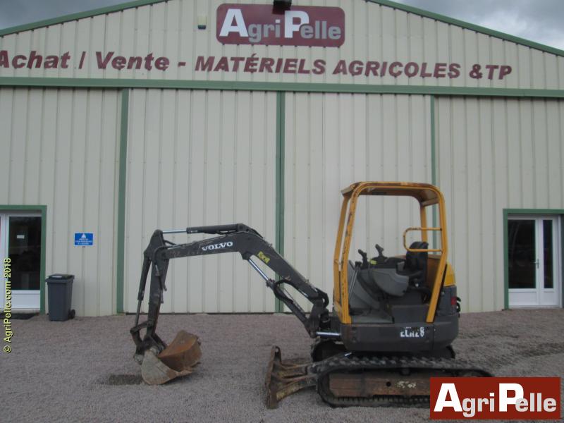 VOLVO ECR28 | Agripelle | Achats et Ventes de MATÉRIELS AGRICOLES & TP