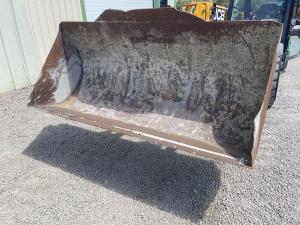 - Largeur 195 cm

- Interface JCB Compact
