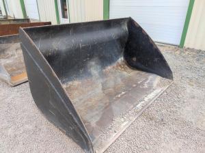 Interface Manitou

Bon état

Année : 2018

Poids : 492kg

Volume : 1507L

