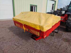 Poids maxi : 1490kg
PDF 540
Bache de transport
VENDU DANS L'ETAT