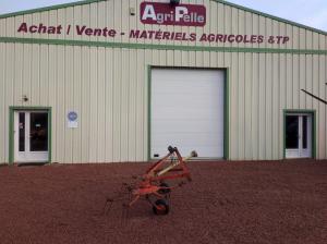 2 toupies
Vendu dans l'état