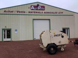 Largeur pick-up : 120cm
Pneu 10.0/75-15.3
Vendu dans l'état