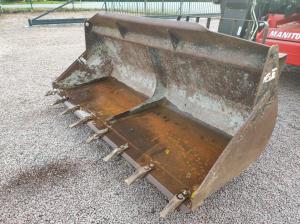 240cm
Interface Haulotte
Capacité 1000L
Vendu dans l'état