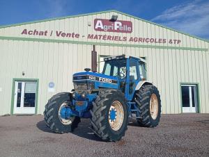 - Crochet ramasseur

- 3e point

- 4 distributeur double effet

- Prise de force 1000/540

- Boite de vitesse mécanique
