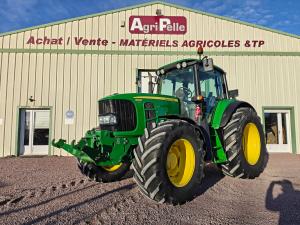 3&egrave;me point avant et arri&egrave;re
3 dsitributeurs hydrauliques m&eacute;caniques
PDF 540/540E/1000
Turbo changer
Garde boue avant&nbsp;
Relevage avant&nbsp;
Pont avant suspendu
Climatisation&nbsp;
Boite de vitesse semi-powershift powerquad
