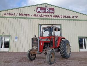 3&egrave;me point&nbsp;
1 distributeur hydraulique double effet
PDF 540
Vendu dans l'&eacute;tat
Boite de vitesse m&eacute;canique
