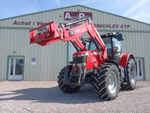 - 3&egrave;me point + Chappe&nbsp;
- 4 DE
- PDF 540/ 540E/ 1000/ 1000e
- 1 DE avant
- Chargeur Massey Ferguson 958 tablier euro 3&egrave;me et 4&egrave;me fonction&nbsp;
- Crochet ramasseur
- Relevage avant&nbsp;
- Pont avant suspendu&nbsp;
- Climatisation&nbsp;
- Cabine suspendue&nbsp;
- Boite de vitesse semi-powershift dyna 6
