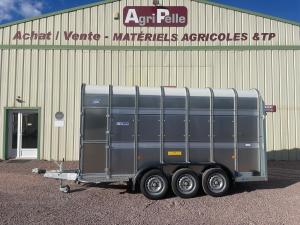 Hauteur utile&nbsp;: 212cm

Largeur totale&nbsp;: 230cm

Longueur totale&nbsp;: 583cm

Pneus&nbsp;: 175/75R16C

Type de remorque&nbsp;: b&eacute;taill&egrave;re

Equipements&nbsp;: 


	Plancher en aluminium
	Suspension &agrave; lame de ressort 
	Ch&acirc;ssis acier galvanis&eacute; 
	Toit isolant r&eacute;fl&eacute;chissant la chaleur
	Pont et barri&egrave;re en aluminium 
	Porte de visite avant 
	T&ecirc;te d&rsquo;attelage verrouillable 
	Roue de secours avec support
	Volets d&rsquo;a&eacute;ration lat&eacute;raux refermable 


Prix sans options suppl&eacute;mentaires&nbsp;: 13 070 TTC - 10 892&euro; HT

&nbsp;

Equipements en option sur le mod&egrave;le en stock&nbsp;:

- Plancher mouton avec pont easy load&nbsp;: 2090&euro; HT

Prix total avec toutes les options&nbsp;: 15 578 TTC - 12 982&euro; HT
